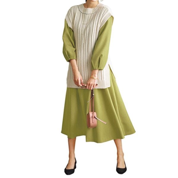 BELLUNA（ベルーナ）の「着心地らくらくウエストタック使いゆったりワンピース（その他ワンピース）」｜詳細画像