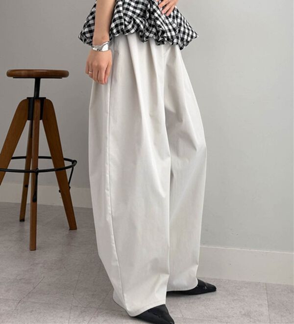 RANAN（ラナン）の「カーブシルエットサイドタックパンツ（フルレングスパンツ）」｜詳細画像