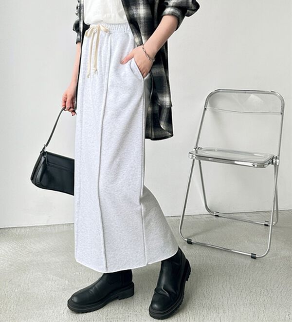 GeeRA（ジーラ）の「すっきり見え！フロントラインスウェットナロースカート（ロングスカート）」｜詳細画像