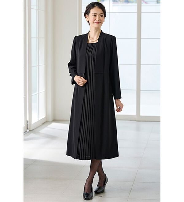 BELLUNA（ベルーナ）の「洗えるストレッチ！ロングジャケット重ね着風ワンピース（ブラックフォーマル（喪服・礼服））」｜詳細画像