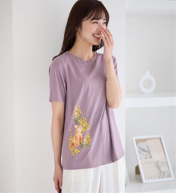 alotta（アロッタ）の「大人かわいいプリント綿混Ｔシャツ（Tシャツ）」｜詳細画像
