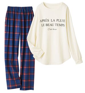 LAVIENNE（ラヴィエンヌ）の「綿１００％スムース素材ロゴ使いパジャマ（パジャマ・ルームウェア）」｜オフホワイト&times;ネイビー系