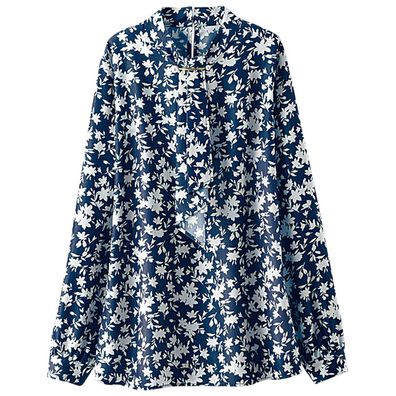 BELLUNA（ベルーナ）の「お手入れ簡単で嬉しいイージーケアブラウス（ボウタイ）（ブラウス）」