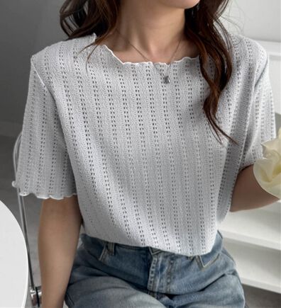 RANAN（ラナン）の「インせず着られる！透かし柄メロー配色Ｔシャツ（カットソー）」