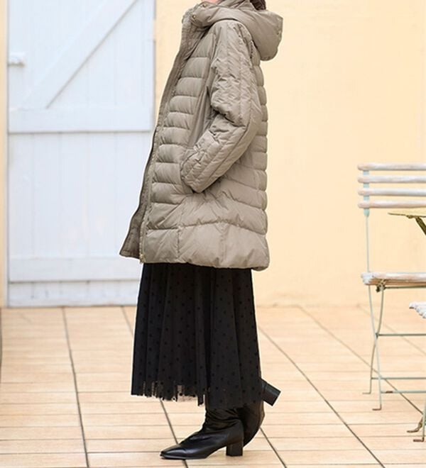 BELLUNA（ベルーナ）の「細見え！フレンチダウン使いロング丈コート（ロングコート）」｜詳細画像
