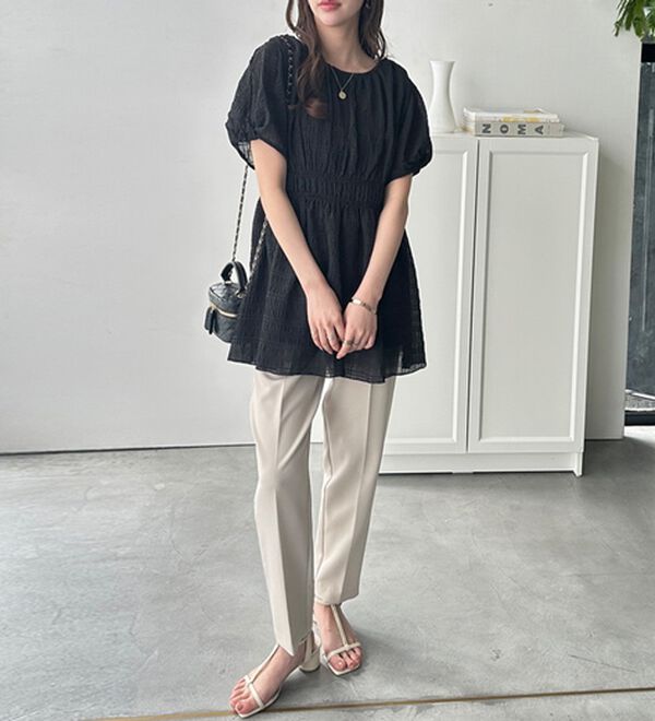 GeeRA（ジーラ）の「前後２ＷＡＹシャーリングチュニック（ブラウス）」｜詳細画像