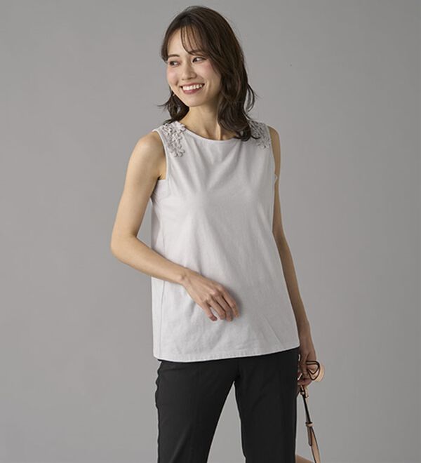 BELLUNA（ベルーナ）の「綿混素材脇汗対策フラワーレースインナー（タンクトップ・キャミソール）」｜詳細画像