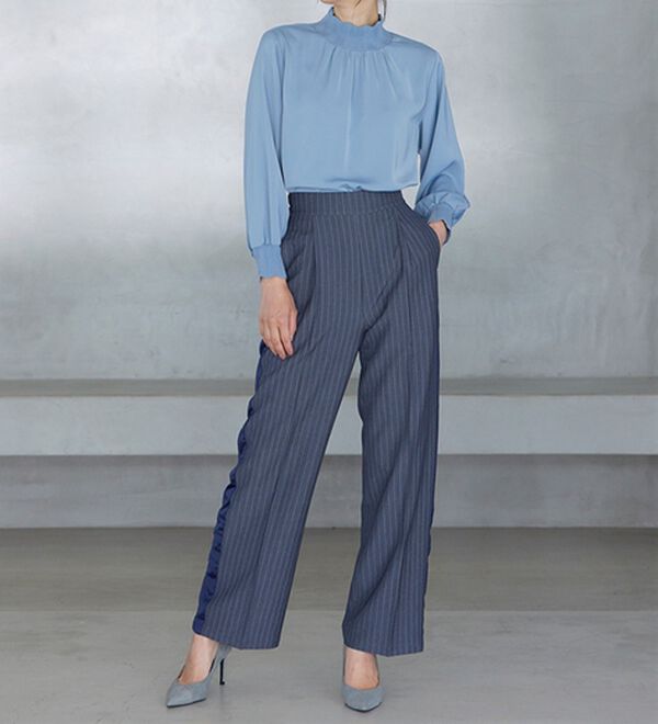 RANAN（ラナン）の「サイドラインシルエットパンツ（フルレングスパンツ）」｜詳細画像