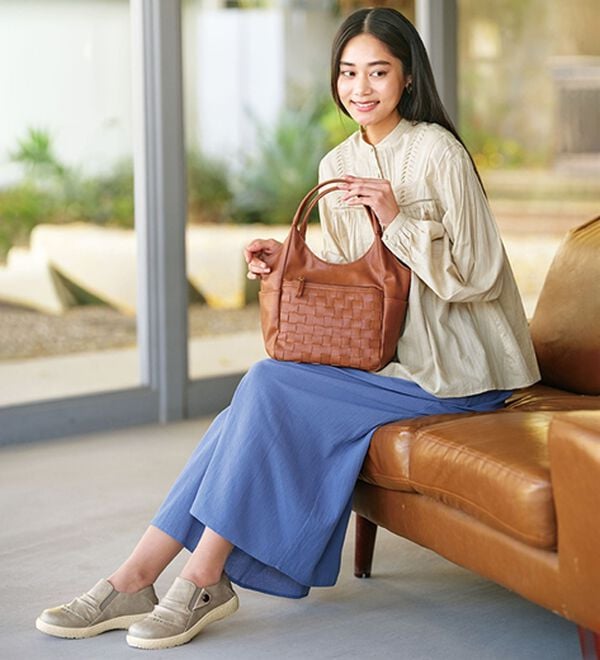 BELLUNA（ベルーナ）の「メッシュデザインやわらか手提げ（ハンドバッグ）」｜詳細画像