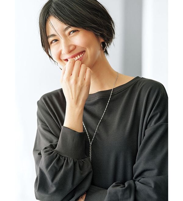 BELLUNA（ベルーナ）の「ロンＴ以上、スウェット未満！ゆったり抜け感プルオーバー（カットソー）」｜詳細画像