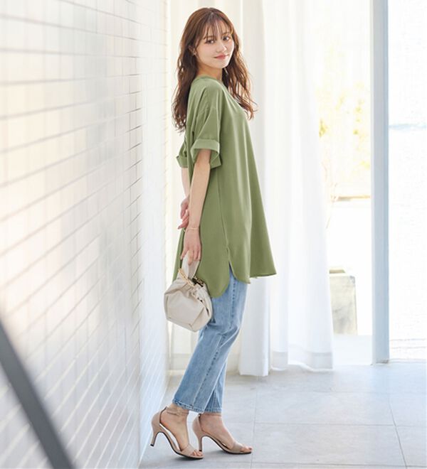 alotta（アロッタ）の「スキッパーとろみブラウスチュニック（ブラウス）」｜詳細画像