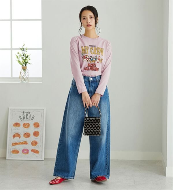 BELLUNA（ベルーナ）の「＜Ｄｉｓｎｅｙ＞【ミッキー＆フレンズ】プリント長袖Ｔシャツ（Tシャツ）」｜詳細画像