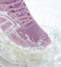 BELLUNA（ベルーナ）の「サッと履ける！防水軽量シューズ（スニーカー）」