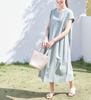 Viola e Viola（ヴィオラ エ ヴィオラ）の「レース付Ｖネックタンクトップ（タンクトップ・キャミソール）」｜杢グレー