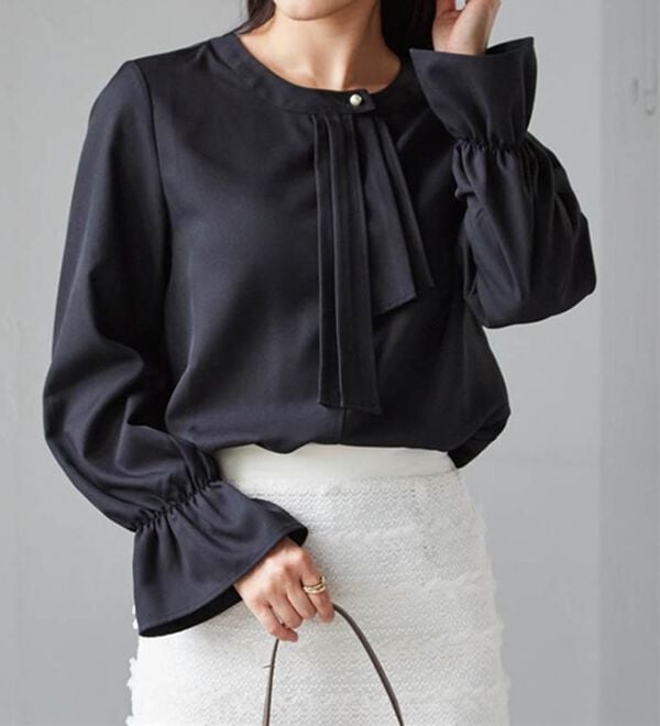 RANAN（ラナン）の「パール付きボウタイブラウス（ブラウス）」｜詳細画像