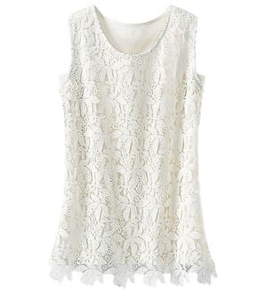 BELLUNA（ベルーナ）の「こっそり汗対策！抗菌防臭レース使いタンクトップ（タンクトップ・キャミソール）」｜オフ白