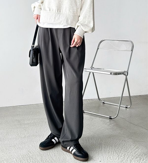 GeeRA（ジーラ）の「オンオフ着られる！カーブパンツ（フルレングスパンツ）」｜詳細画像