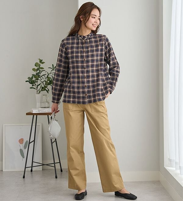 BELLUNA（ベルーナ）の「柔らかコットン衿フリルシャツ（ブラウス）」｜詳細画像