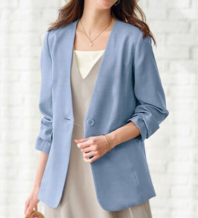 BELLUNA（ベルーナ）の「＜楽スタフィット＞ノーカラージャケット（ノーカラージャケット）」