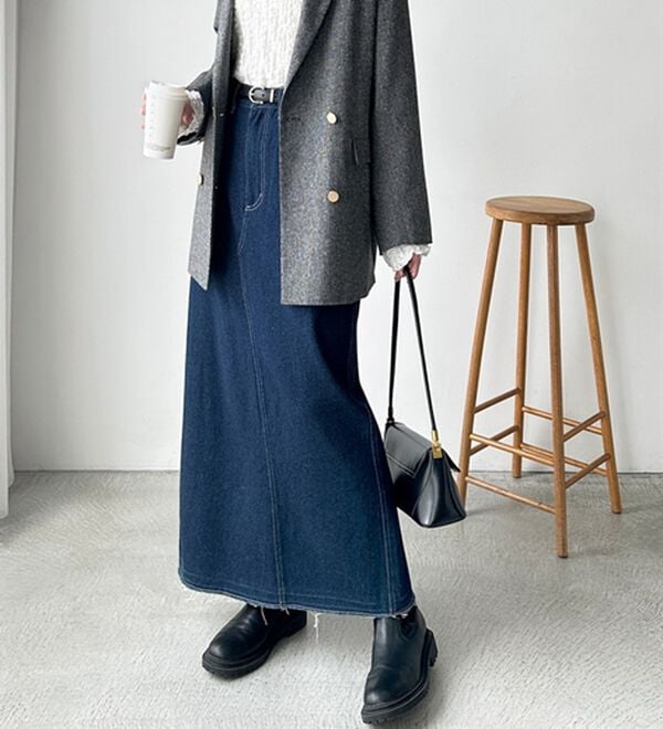 GeeRA（ジーラ）の「バックスリットデニムロングスカート（ロングスカート）」｜詳細画像