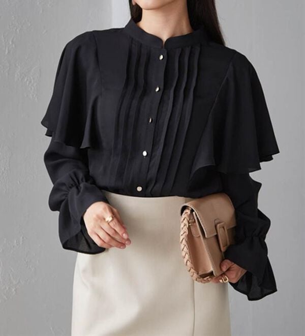 RANAN（ラナン）の「ピンタックフレアー長袖ブラウス（ブラウス）」｜詳細画像