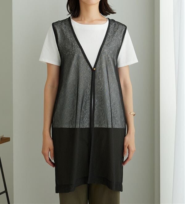 BELLUNA（ベルーナ）の「【2点セット】シアーストライプ素材ジレアンサンブル（アンサンブル）」｜詳細画像