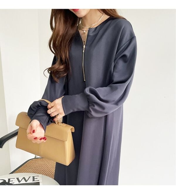 GeeRA（ジーラ）の「【再入荷】1枚で決まる！ハーフジップフレアワンピース（カットソーワンピース）」｜詳細画像