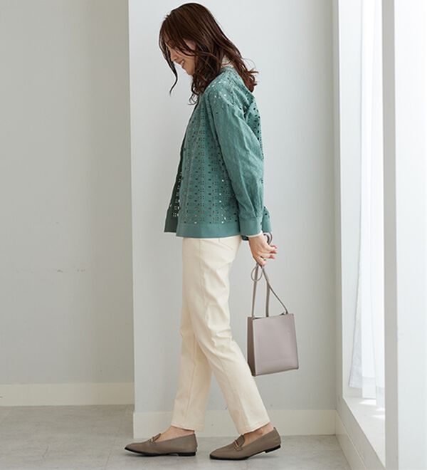 BELLUNA（ベルーナ）の「静電防止！蓄熱綿サテンストレッチカラーパンツ（フルレングスパンツ）」｜詳細画像