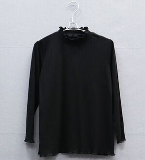 「ミニケーブル柄ハイネックプルオーバー（カットソー）」｜黒