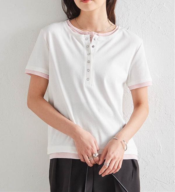 RANAN（ラナン）の「レイヤード風ヘンリーネックTシャツ（カットソー）」｜ホワイト系
