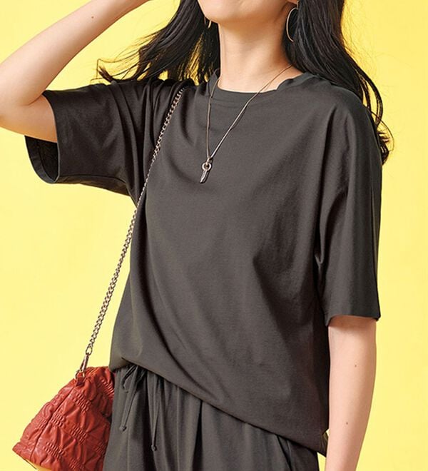 BELLUNA（ベルーナ）の「ひんやり！綿混裾ラウンドプルオーバー（カットソー）」｜詳細画像