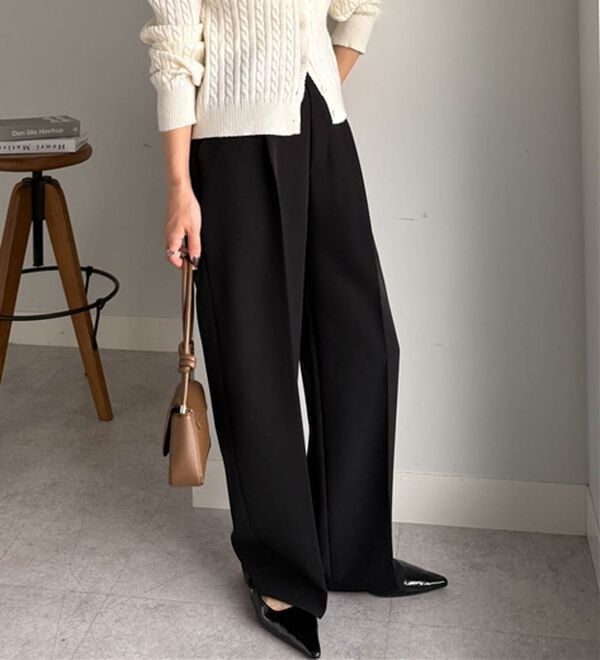 RANAN（ラナン）の「【選べる２丈】機能付！美脚シルエットセンタープレスワイドパンツ（フルレングスパンツ）」｜詳細画像