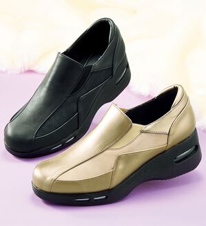 BELLUNA（ベルーナ）の「４Ｅダブルエア切替シューズ（スリッポン）」｜詳細画像