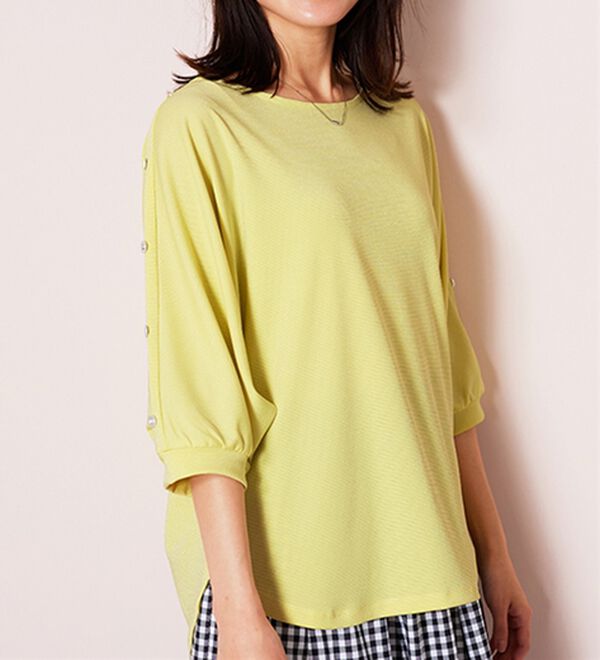 BELLUNA（ベルーナ）の「ラメ調肩ボタンデザインプルオーバー（カットソー）」｜詳細画像