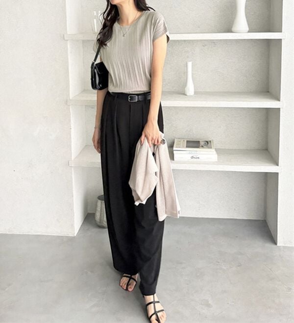 GeeRA（ジーラ）の「プリーツ編フレンチスリーブリブトップス（ニット・セーター）」｜詳細画像