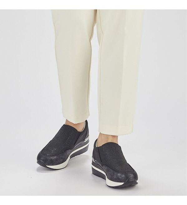 ルフラン（ルフラン）の「きれいめコーデにも合う４Ｅきらめきヒールアップスニーカー（スニーカー）」｜詳細画像