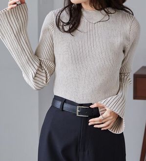 RANAN（ラナン）の「フレアースリーブニュアンスカラーニット（ニット・セーター）」｜ベージュ