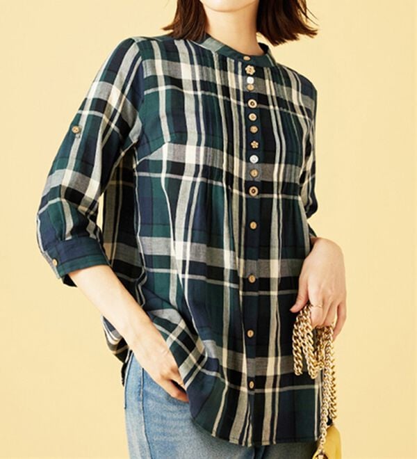 BELLUNA（ベルーナ）の「ダブルガーゼ素材多ボタンオーバーブラウス（ブラウス）」｜ブラックウォッチ