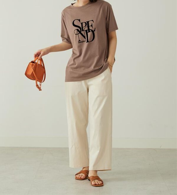 BELLUNA（ベルーナ）の「フロッキープリントロゴプルオーバー（カットソー）」｜詳細画像