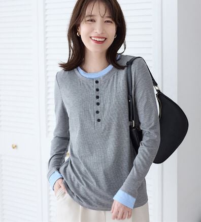 Viola e Viola（ヴィオラ エ ヴィオラ）の「１枚着映えレイヤード風ヘンリーネックリブトップス（カットソー）」