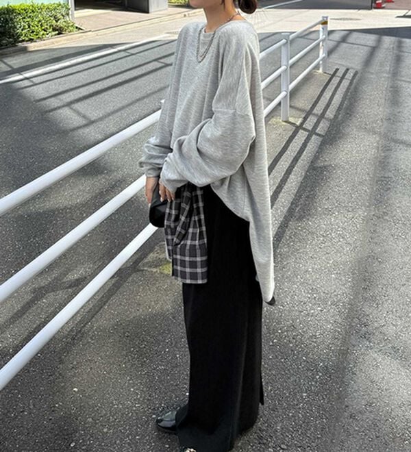 RANAN（ラナン）の「オーバーサイズスウェットＴ（カットソー）」｜詳細画像