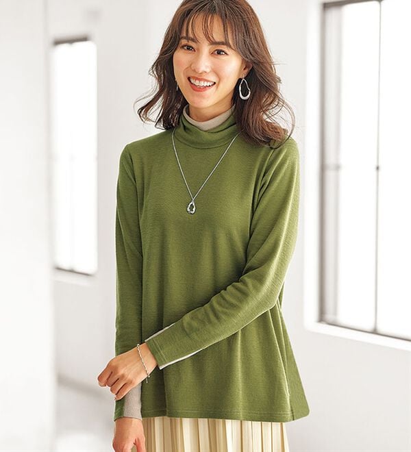 BELLUNA（ベルーナ）の「しっとり素材配色デザインプルオーバー（カットソー）」｜詳細画像