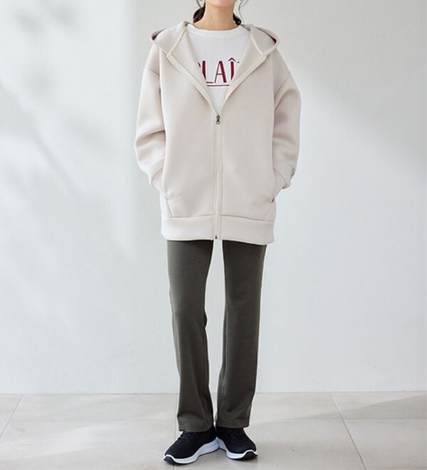 BELLUNA（ベルーナ）の「【チラシ掲載】手を使わずに履けるニットスニーカー（スニーカー）」｜詳細画像