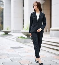 RANAN（ラナン）の「【選べる衿】2点セットベーシックスーツ（パンツスーツ）」