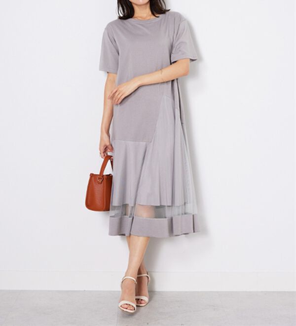 BELLUNA（ベルーナ）の「【Ｌａｇｒｉｌｕａ】裾チュール切替ロング丈ワンピース（カットソーワンピース）」｜詳細画像