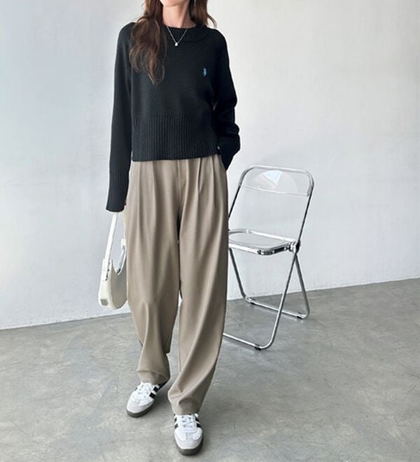 GeeRA（ジーラ）の「オンオフ着られる！カーブパンツ（フルレングスパンツ）」｜詳細画像