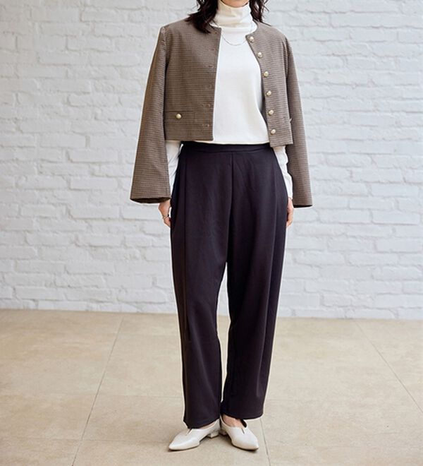 BELLUNA（ベルーナ）の「【選べる衿】肌に優しい綿１００％暖か発熱素材プルオーバー＜ベルホット　コットン＞（カットソー）」｜詳細画像