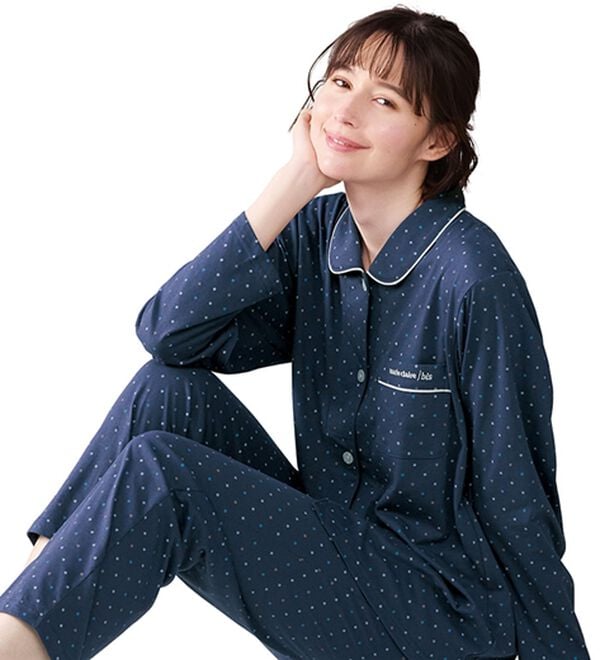 LAVIENNE（ラヴィエンヌ）の「【上質な寝心地を】良眠仕様カットソー素材パジャマ＜マリクレールビス＞（パジャマ・ルームウェア）」｜詳細画像
