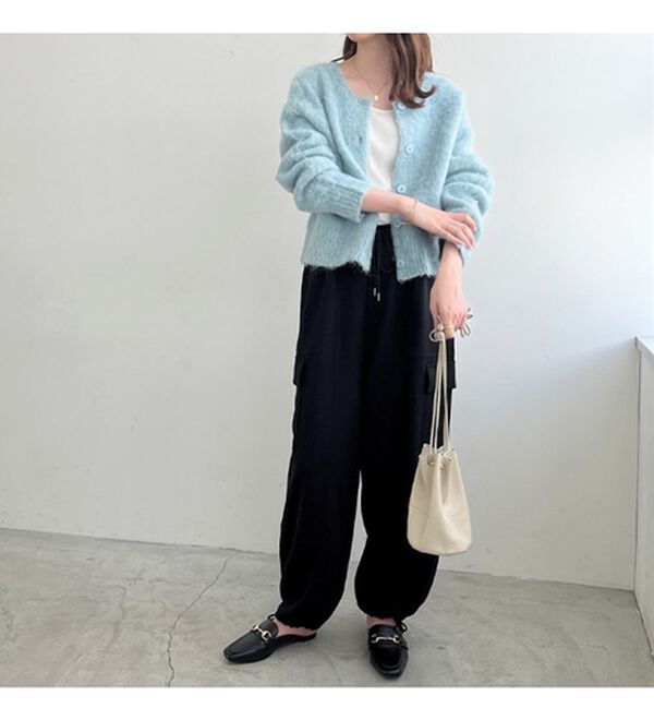 GeeRA（ジーラ）の「やわらか素材カーゴパンツ（フルレングスパンツ）」｜詳細画像