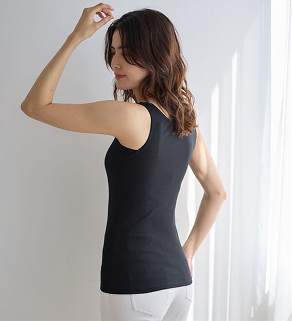 LAVIENNE（ラヴィエンヌ）の「【汗かきさん必見！】涼感サラッと快適汗取りタンクトップインナー＜さらりラボ＞（肌着・インナーウェア）」｜詳細画像